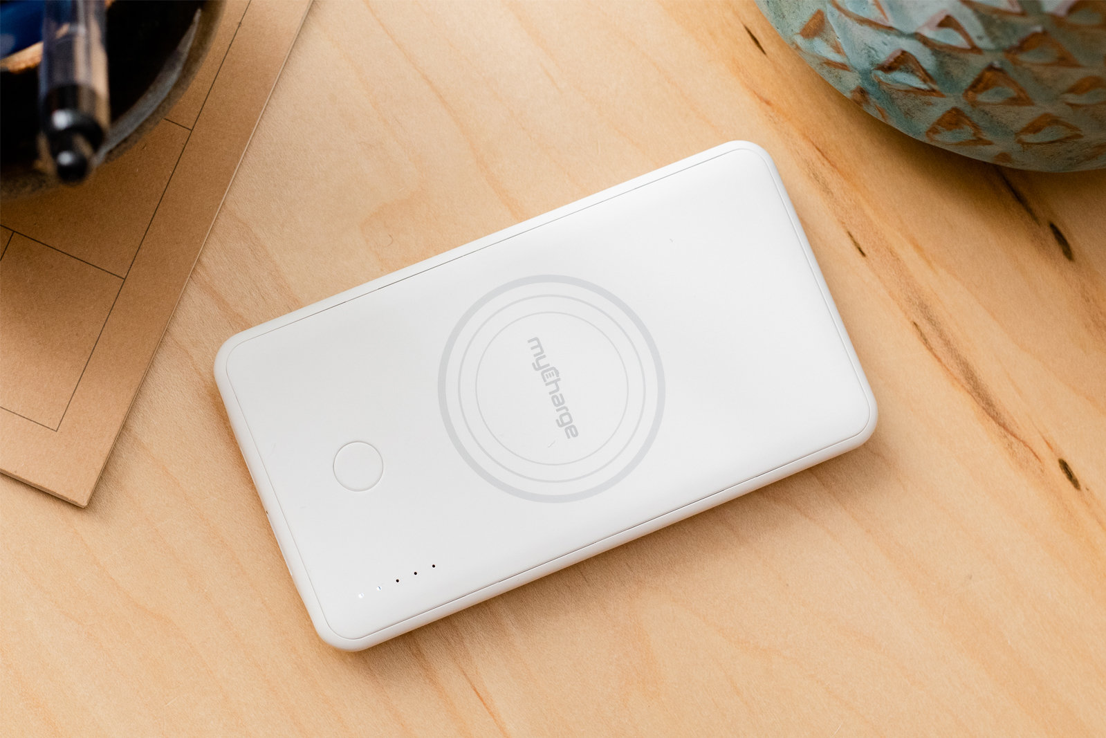 Qi wireless charging banks