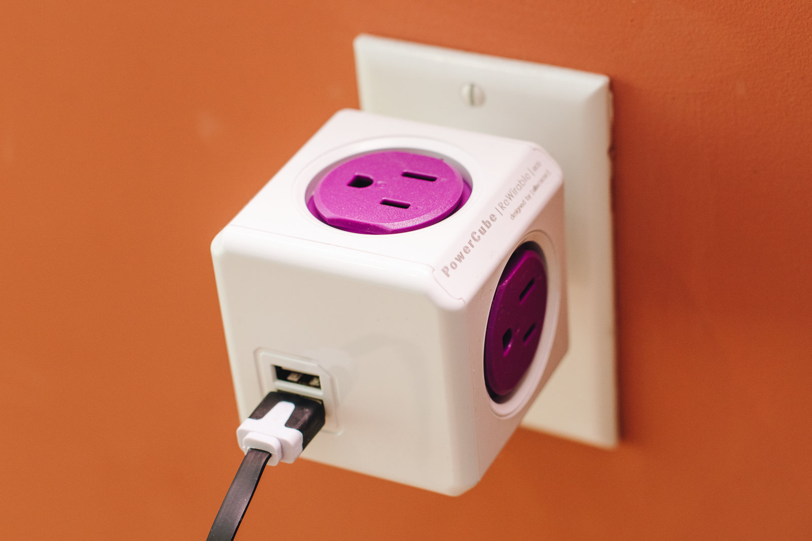 Portable power strips and surge protectors with USB charging