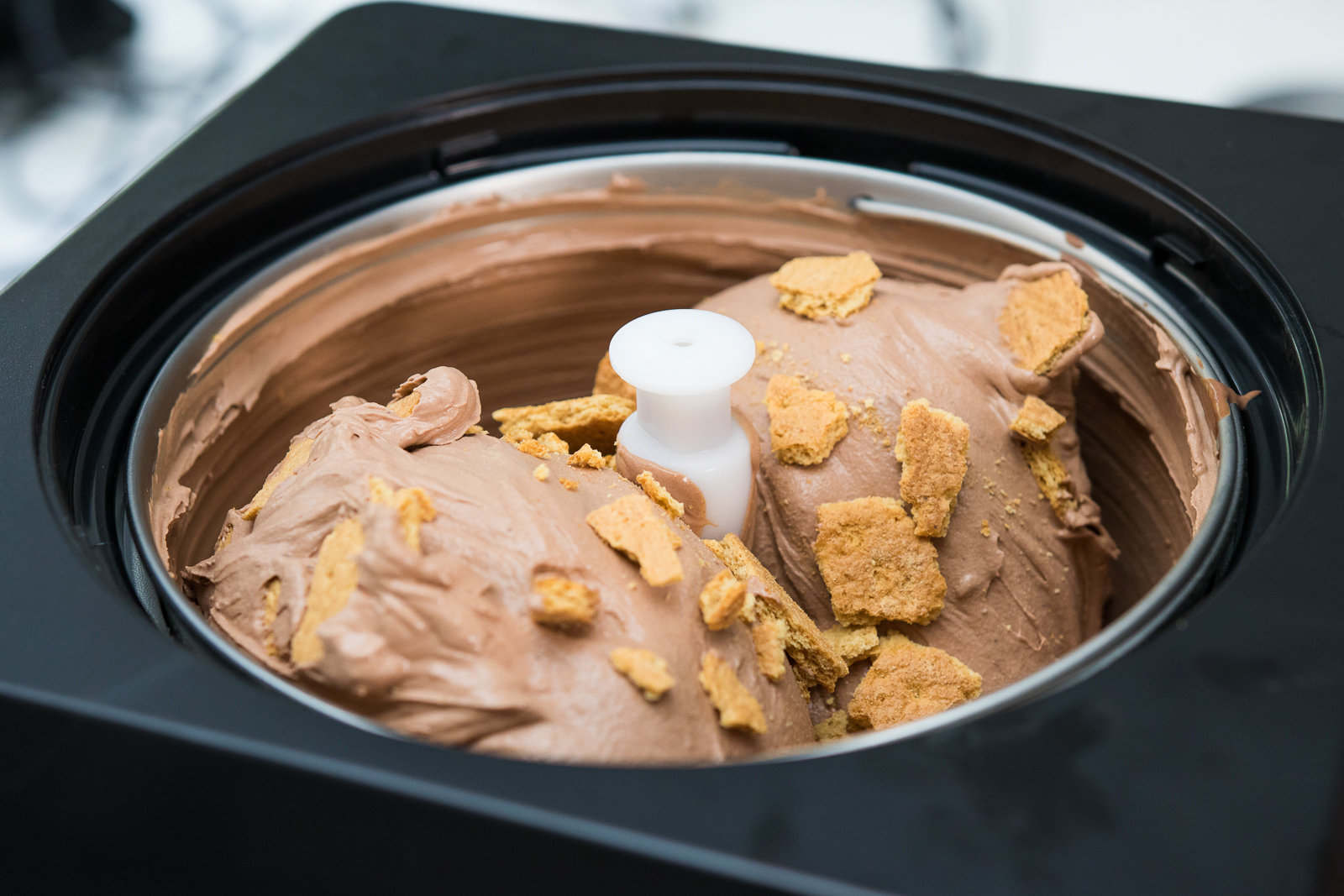 Ice cream maker