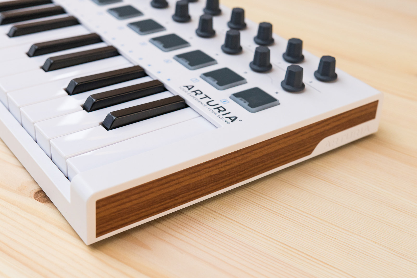 MiDi keyboard controller