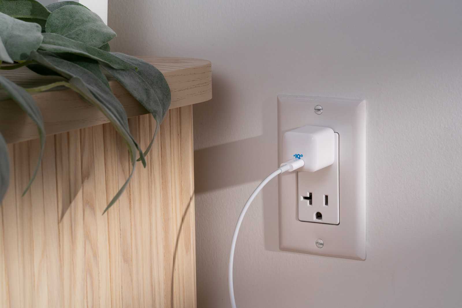 USB phone charger