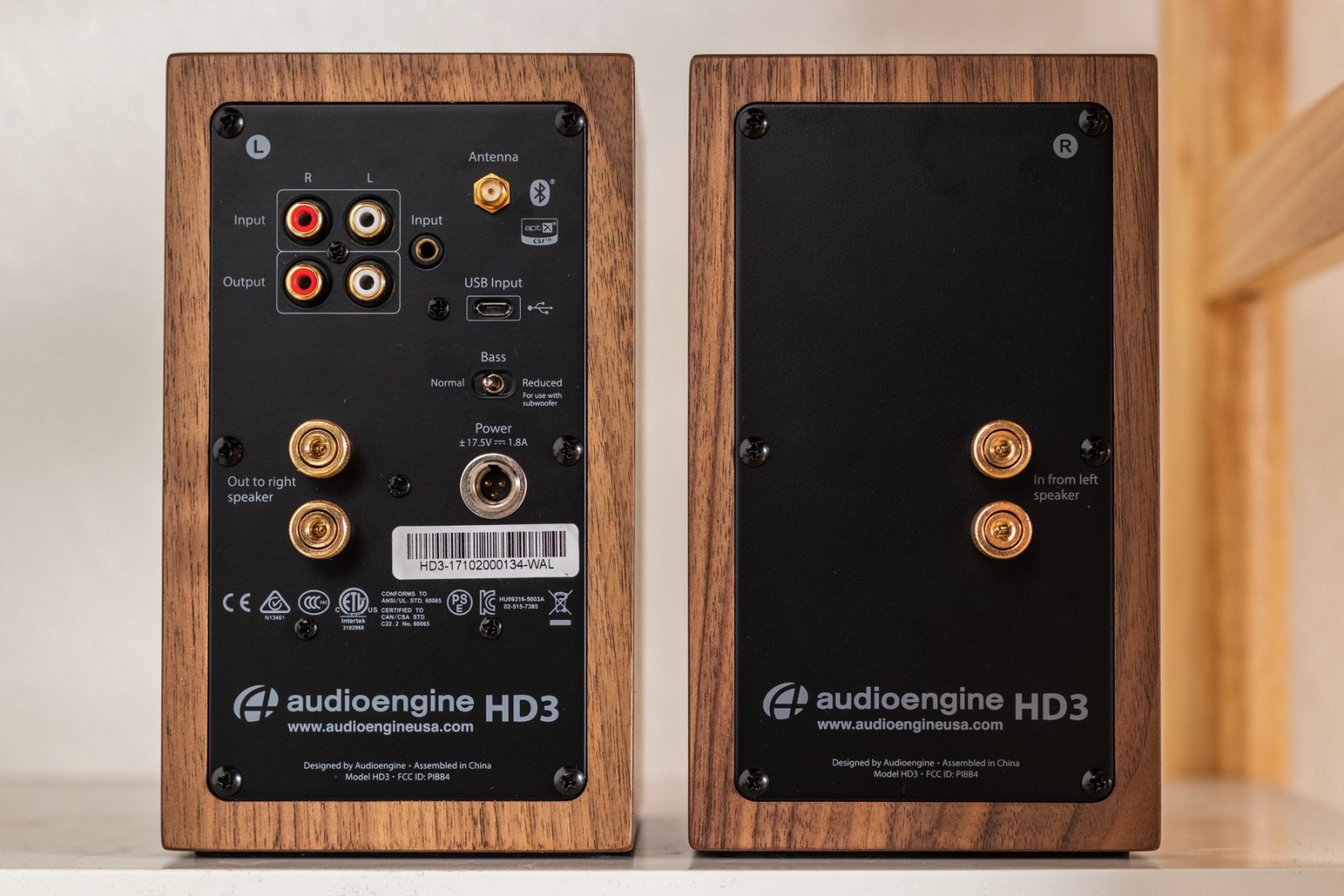 Bookshelf speakers