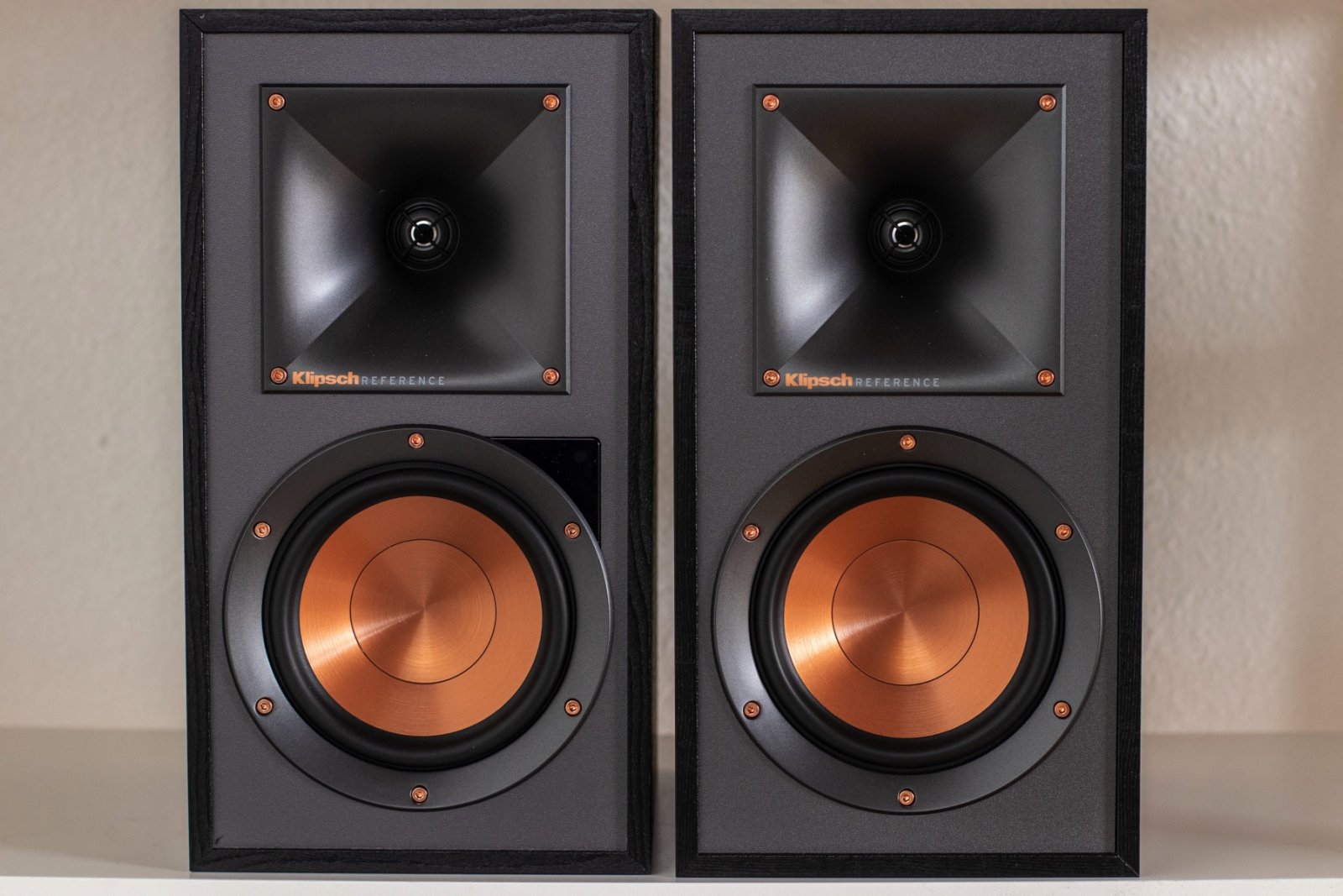 Bookshelf speakers