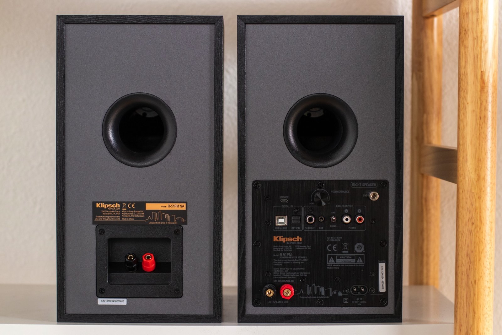 Bookshelf speakers