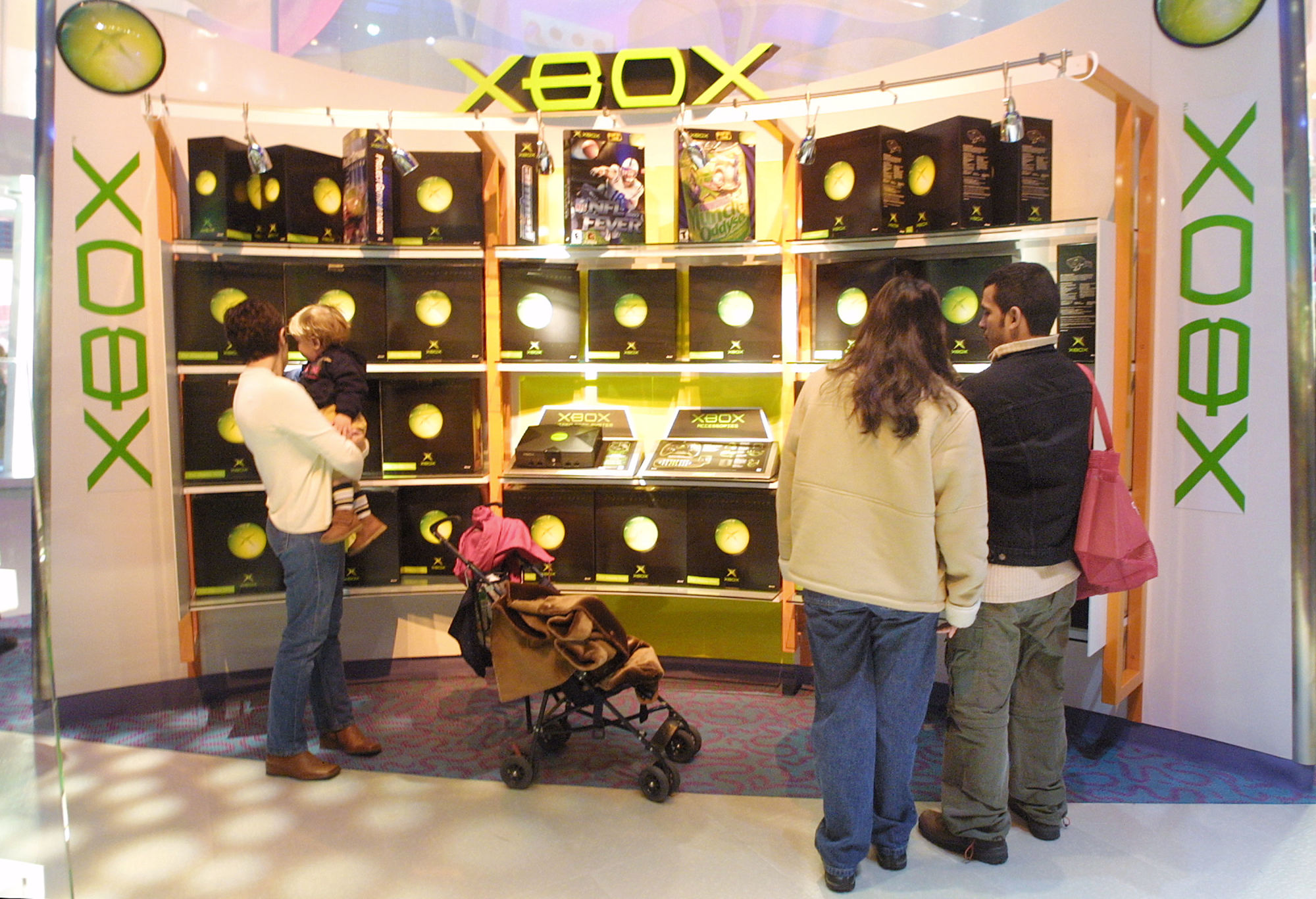 Christmas Shopping Season Arrives