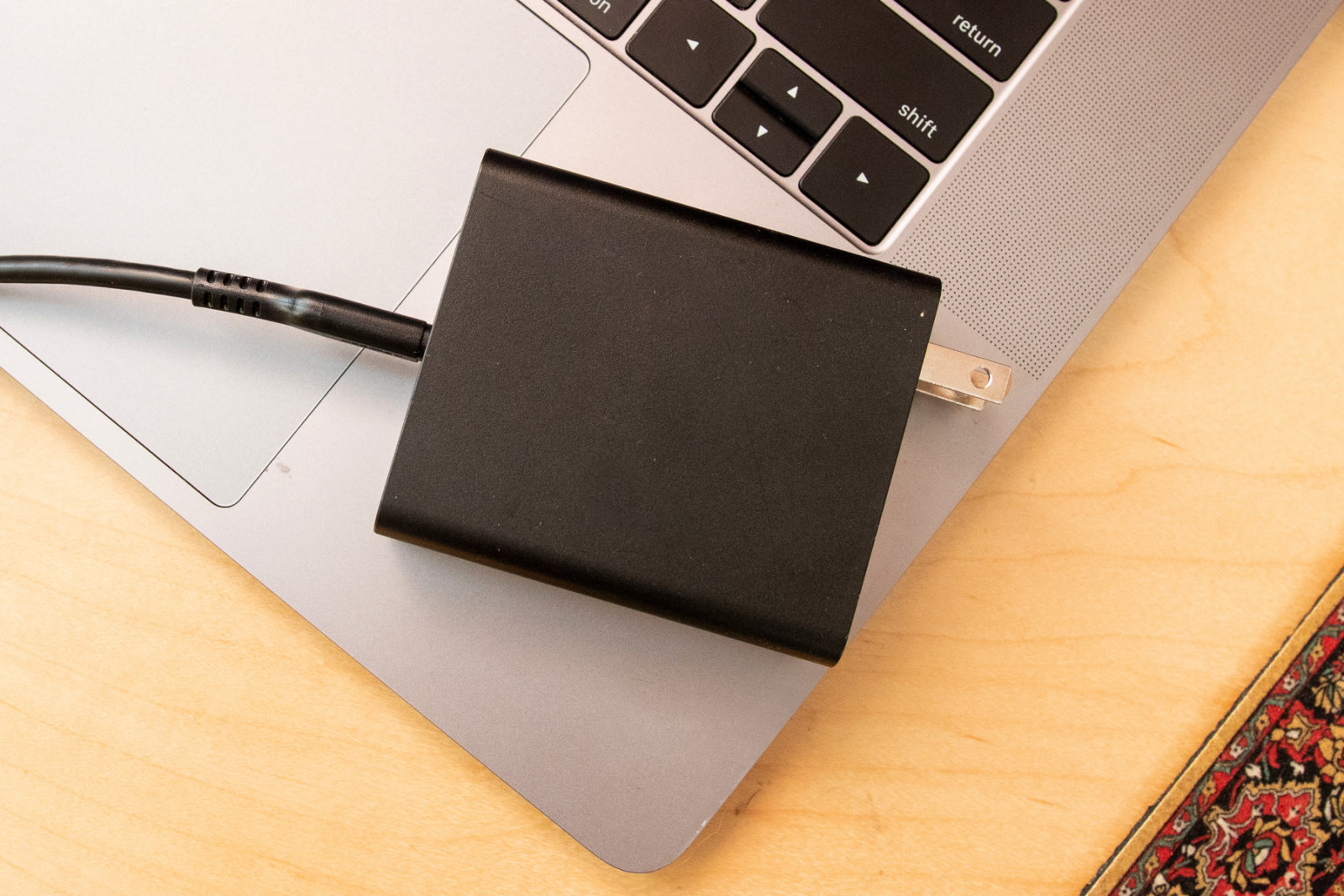 USB-C laptop and tablet chargers