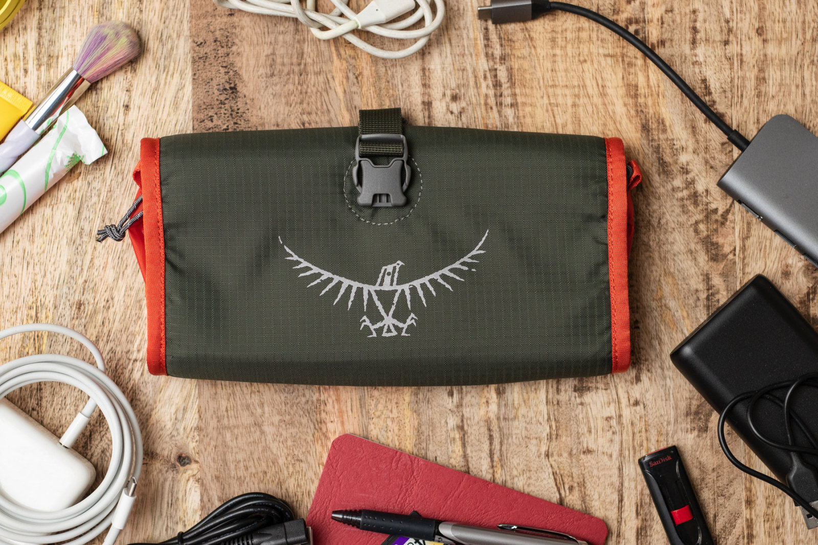 Cable organizer