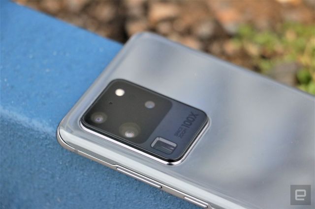 Samsung Galaxy S20 Ultra rear cameras