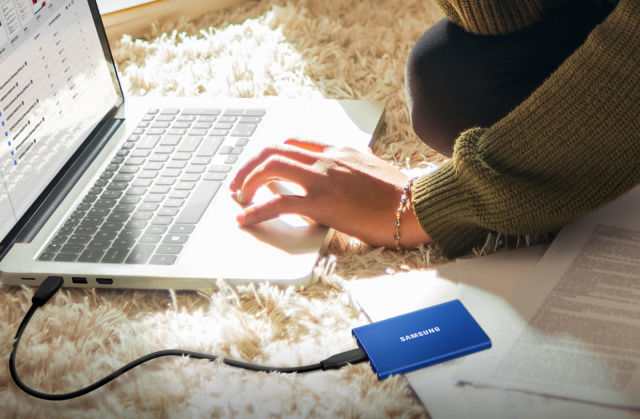 Samsung T7 portable SSD
